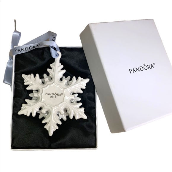 NIB PANDORA 2015 Ltd Edition Snowflake Christmas Tree Ornament - Picture 5 of 9